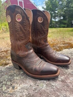 Ariat Heritage Roughstock Cowboy Boots Men's 9.5 D Brown Oiled Rowdy Square Toe
